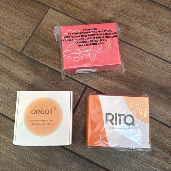 9 boxes of Bra and nipple covers - Picture 4 of 5